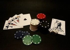 Waarom poker geen geluksspel is 